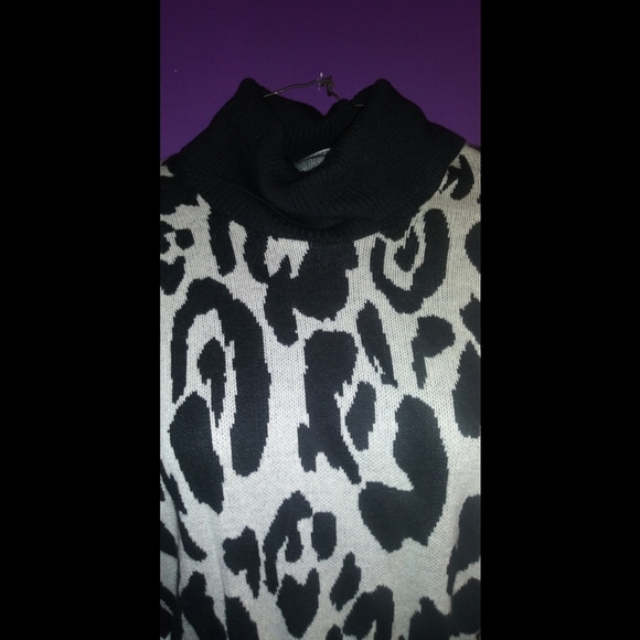 Who What Wear Leopard Sweater Dress - Picture 5 of 14